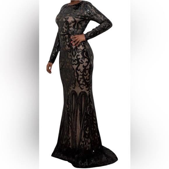 Miss Ord Elegant Black Sequin Evening Gown - Picture 1 of 13
